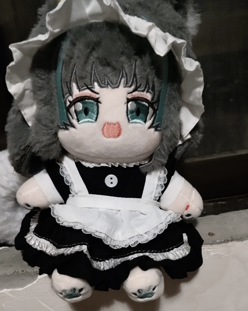 دمية محشوة لطيفة بطول 20 سم من - مراجعة Anime About Cosplay Girl وسعره
